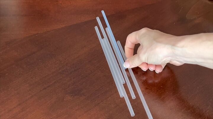 lampshade makeover crafting with straws, DIY lampshade decor with drinking straws