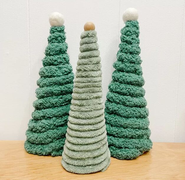 Yarn cone Christmas trees