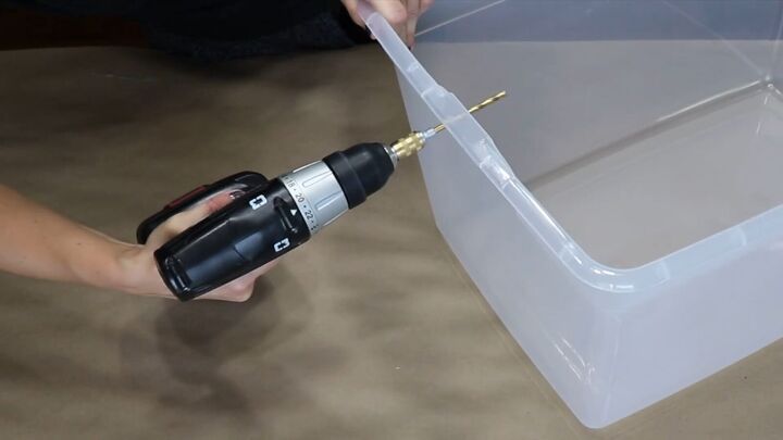 decorating plastic storage bins, Decorating a plastic container