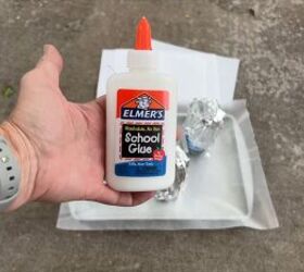 Craft project using Elmer's glue and water bottles