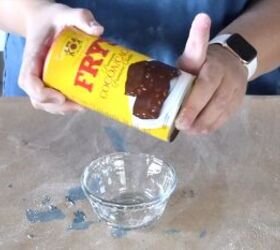 Create a rusty look with cocoa powder
