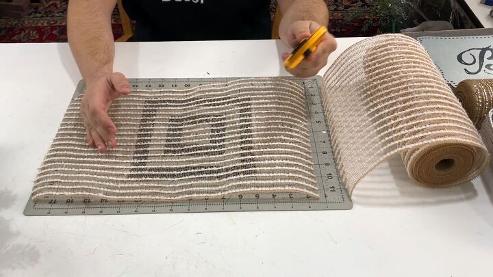 Cut strips of mesh