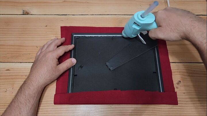 Gluing fabric to the pictue frames