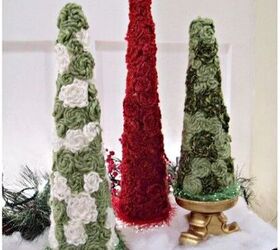 Yarn swirl Christmas trees