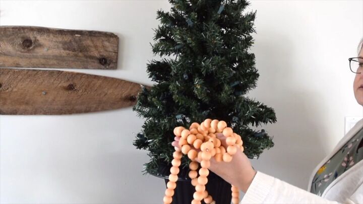 wood bead garland, How to decorate with wooden bead garland
