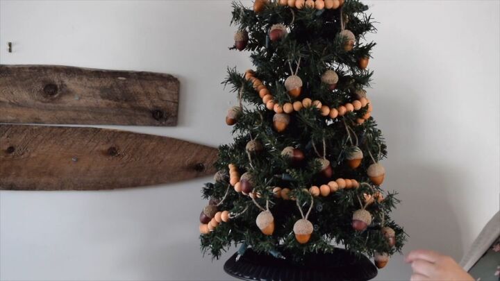 wood bead garland, Homemade rustic garland and acorn ornaments