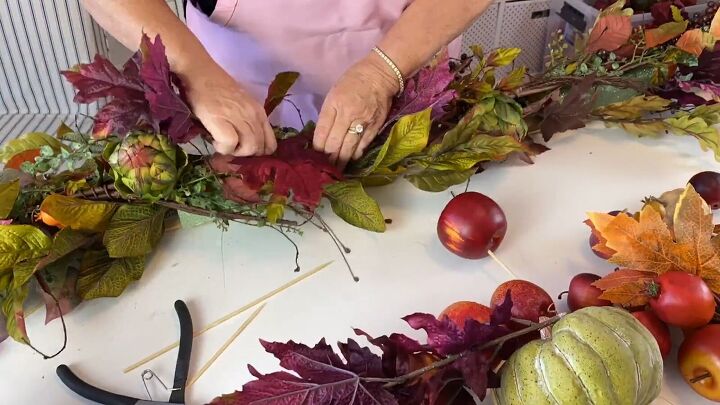 Fall Door Decorating: How to Create Stunning DIY Garlands | Hometalk