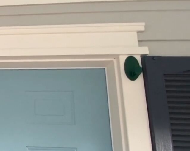 Command hook on door frame