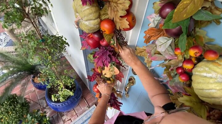 Fall Door Decorating: How to Create Stunning DIY Garlands | Hometalk