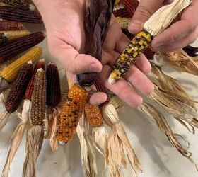 corn husk wreath, Creative seasonal decor Corn wreath