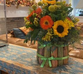 Fall Decorating: Indian corn covered vase