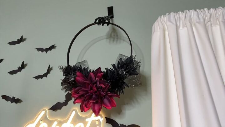 How to make Halloween wreath hook with skeleton arm