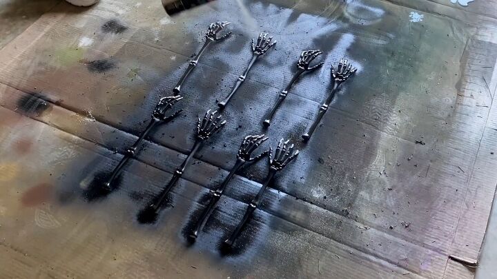 Spray paint skeleton arms