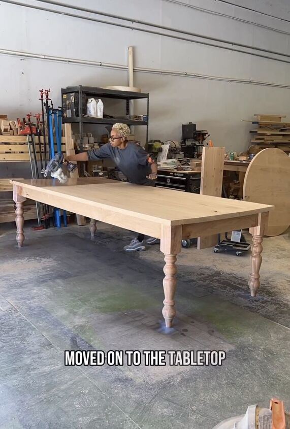 Applying finish to the table