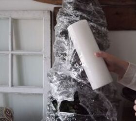 Wrapping the Christmas tree in plastic wrap