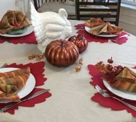 how to decorate your thanksgiving dining room, Napkin folding for Thanksgiving