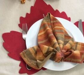 how to decorate your thanksgiving dining room, Fall leaf napkin