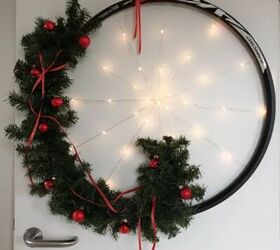 DIY bicycle wheel wreath