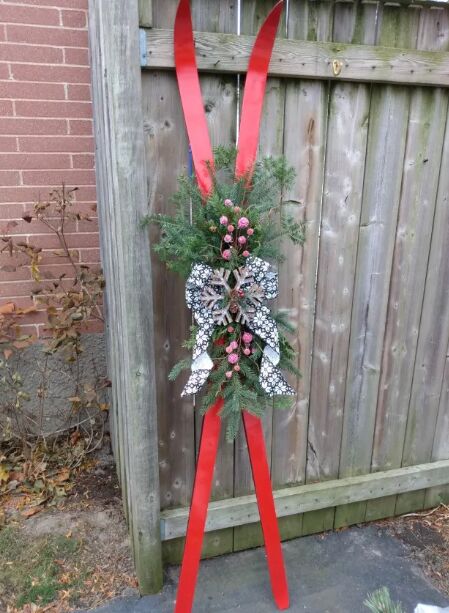 DIY ski decor
