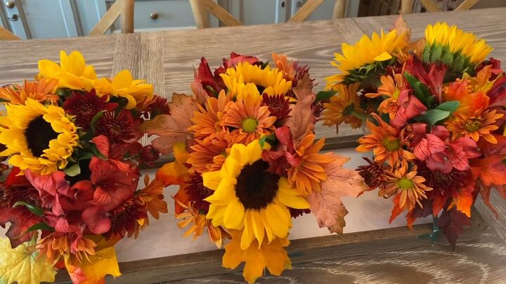 Crafting a Thanksgiving centerpiece on a budget
