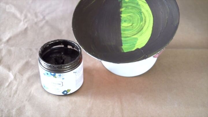 Painting with bronze metallic paint