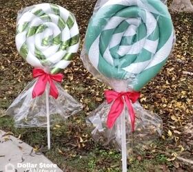 How to Make DIY Giant Lollipops For a Candyland Christmas