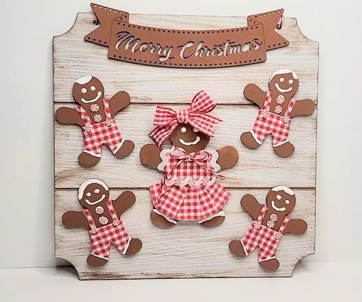 DIY gingerbread family plaque
