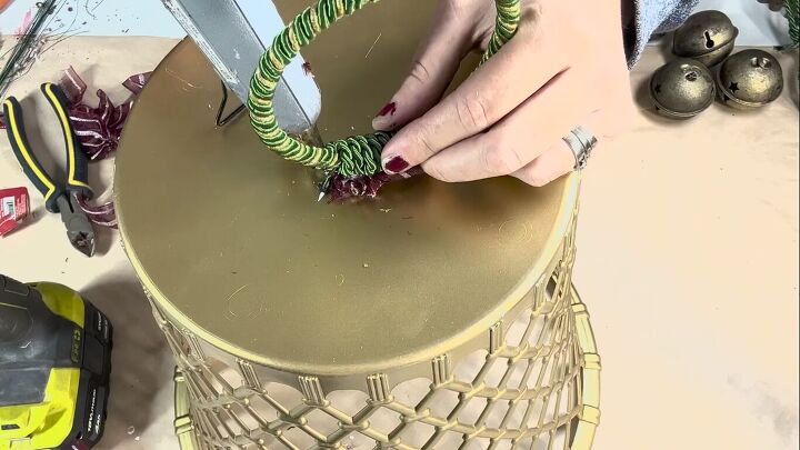 Gluing the handle to the bell