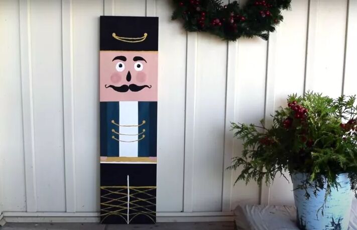 DIY giant nutcracker