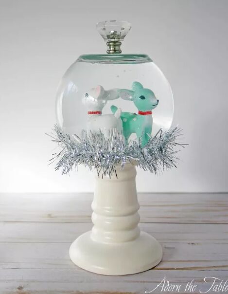 DIY holiday snow globe