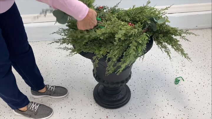How to make the Christmas planter