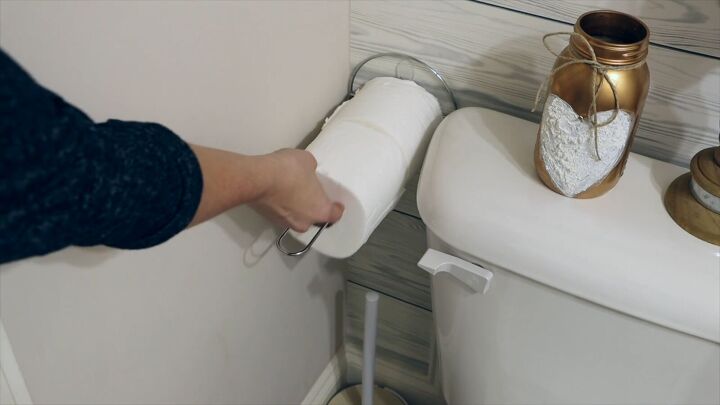 Inexpensive toilet paper storage