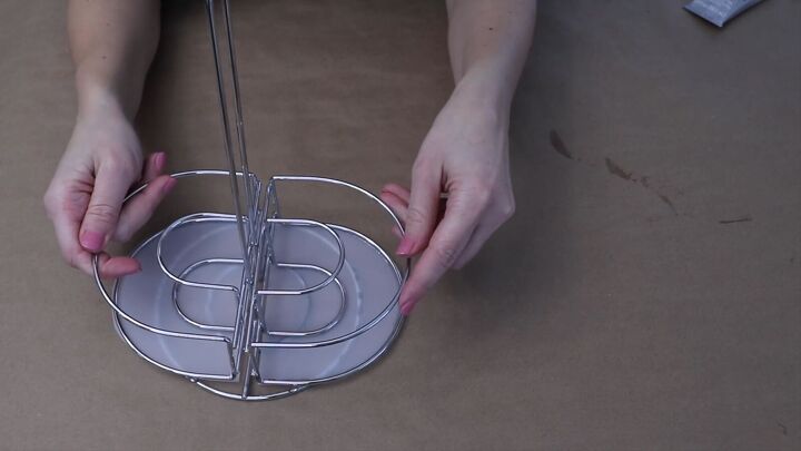 Stick napkin holders to paper towel holder