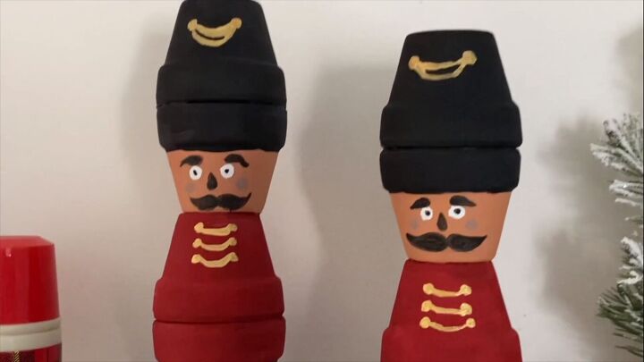 Terracotta pot nutcrackers