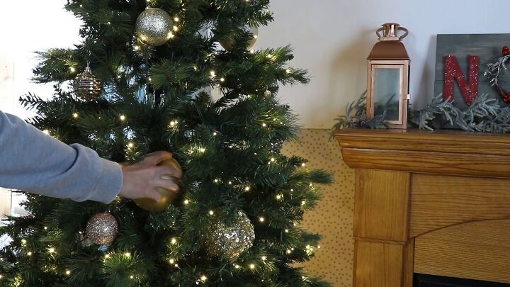 Balloons in Christmas tree