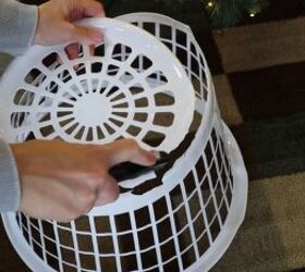 Grab a cheap laundry basket for this beautiful winter hack