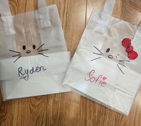 Cómo convertí bolsas sencillas en bolsas de regalo de Hello Kitty