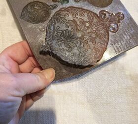 adornos de resina usando rediseo con moldes prima tintes y polvos de mica