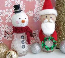 Salt and pepper shaker snowman and Santa