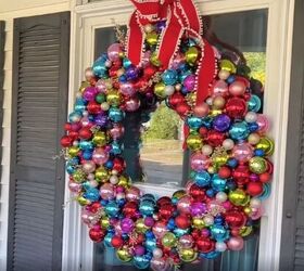 DIY jumbo ornament wreath