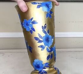 decoupage a vase, Placing floral designs on the vases