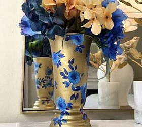 How to Decoupage a Vase With Floral Napkins & Mod Podge