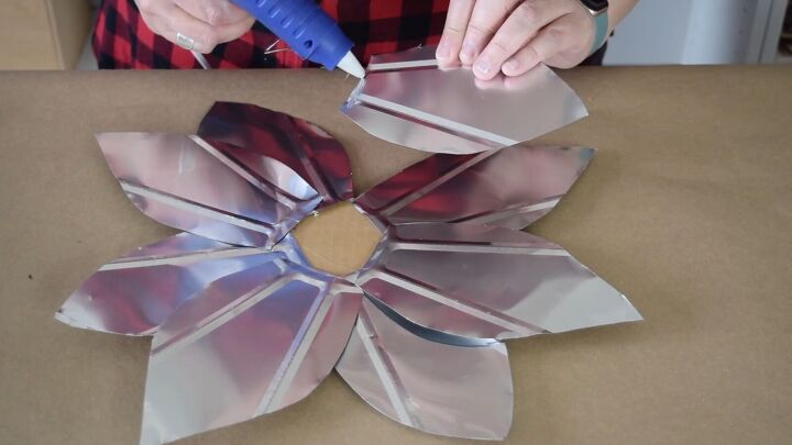 Glue the petals to the center