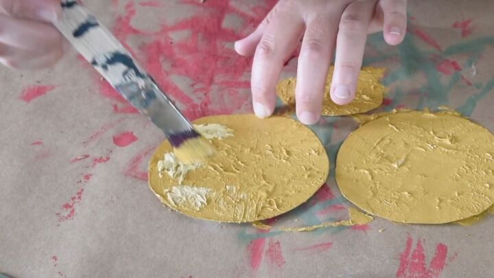 Easy foil tray flower tutorial for holiday decorating