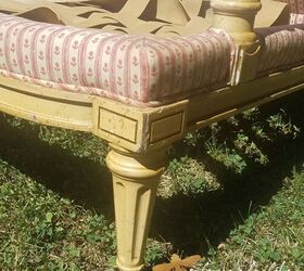 cmo transformar una silla antigua en decoracin navidea, antes patas de sillas reutilizar silla vintage