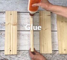 turn a plastic crate into the best accessory for your backyard, Applying wood glue to the sides