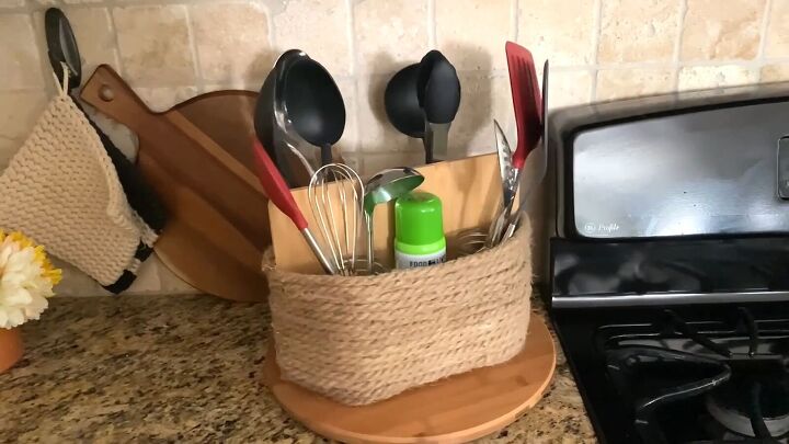 Smart Kitchen Counter Organizer Idea: How to Make a DIY Utensil Holder ...
