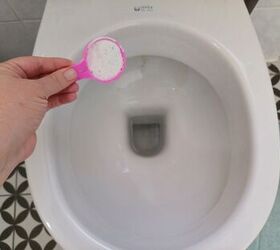 Toilet bowl cleaner alternative with washing powder