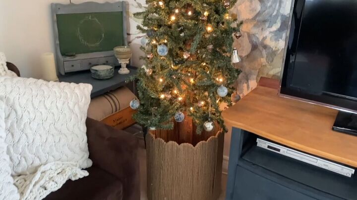 How to Craft a Gorgeous DIY Tree Collar From Cardboard for Christmas ...