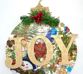 magia de navidad decoupage servilletas en un adorno gigante, Decoupage servilletas adorno de Navidad